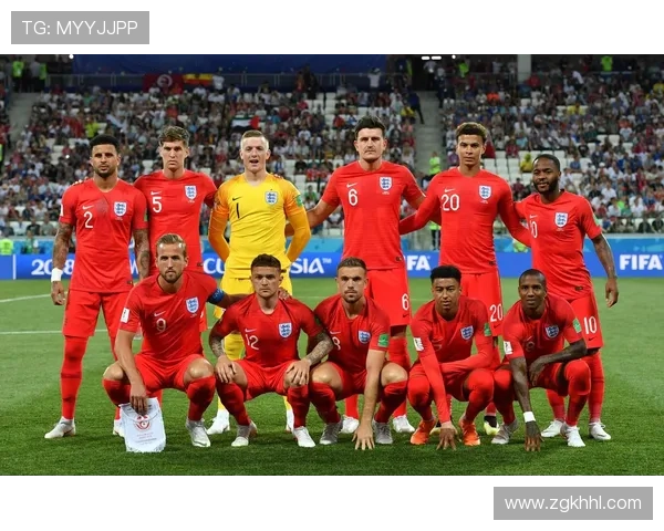 百年考文垂俱乐部的兴衰历程与英格兰足球文化印记传承与重生之路